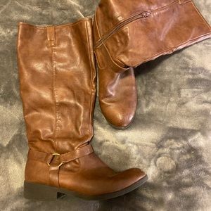 Women’s riding boots